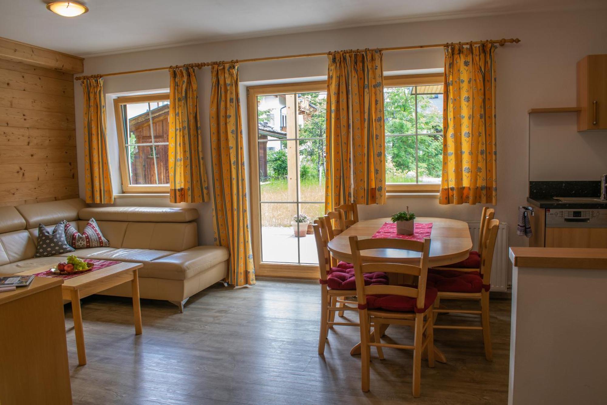 Weinzeit Chalet Konigsleiten Buitenkant foto